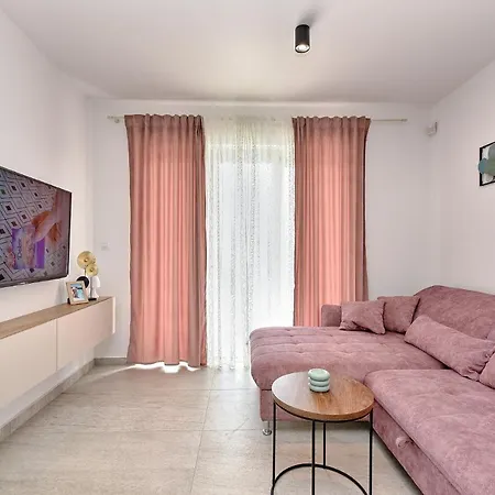 Tatil Evi 2239 Peroj