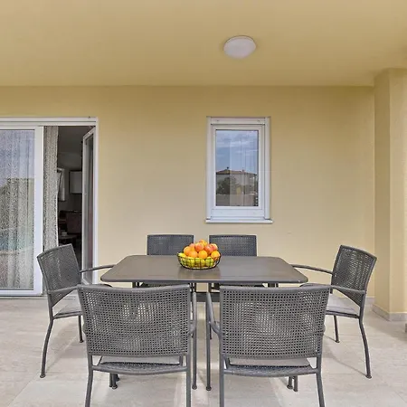 Tatil Evi 2239 Peroj